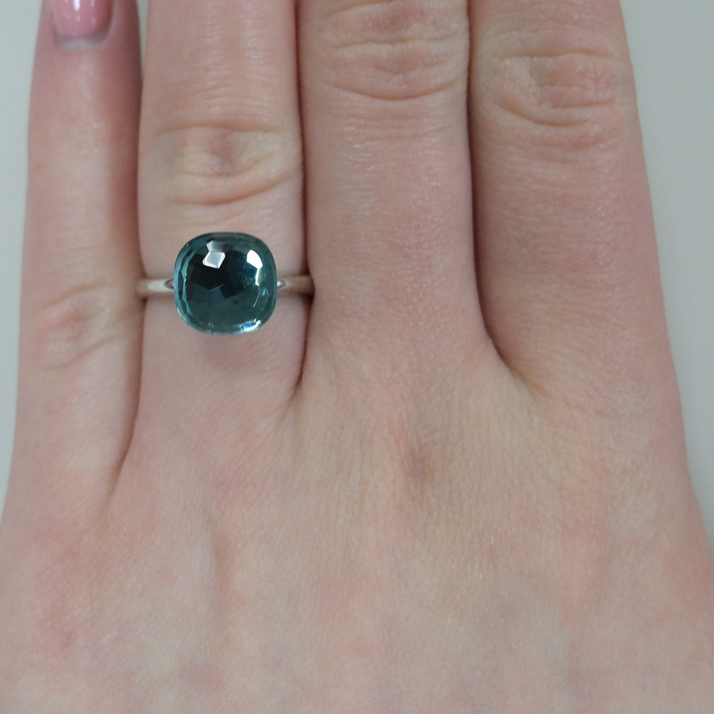 Серебряное кольцо с кварцем